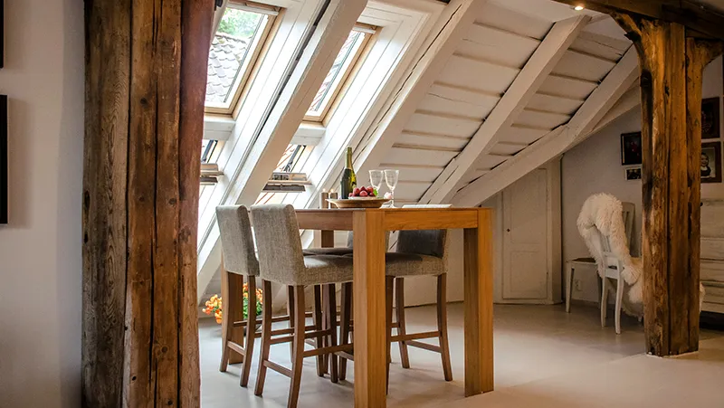 Fabricación de Mesas y Sillas de Madera